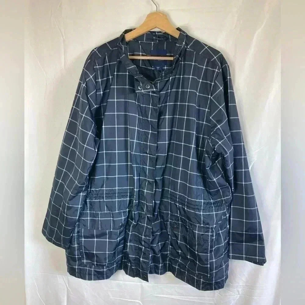 Basic editions woman‎ jacket 🏡
